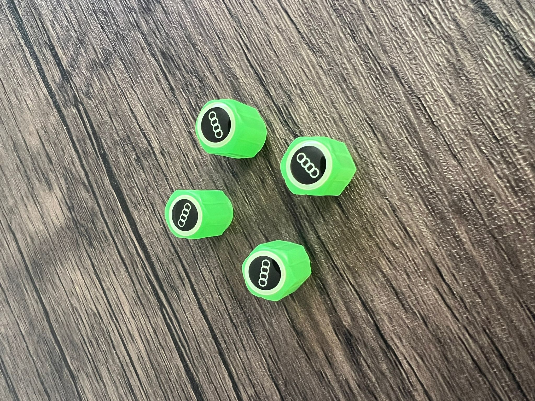 LED Glow-in-the-Dark Valve Caps – Style & Safety for Your Wheels