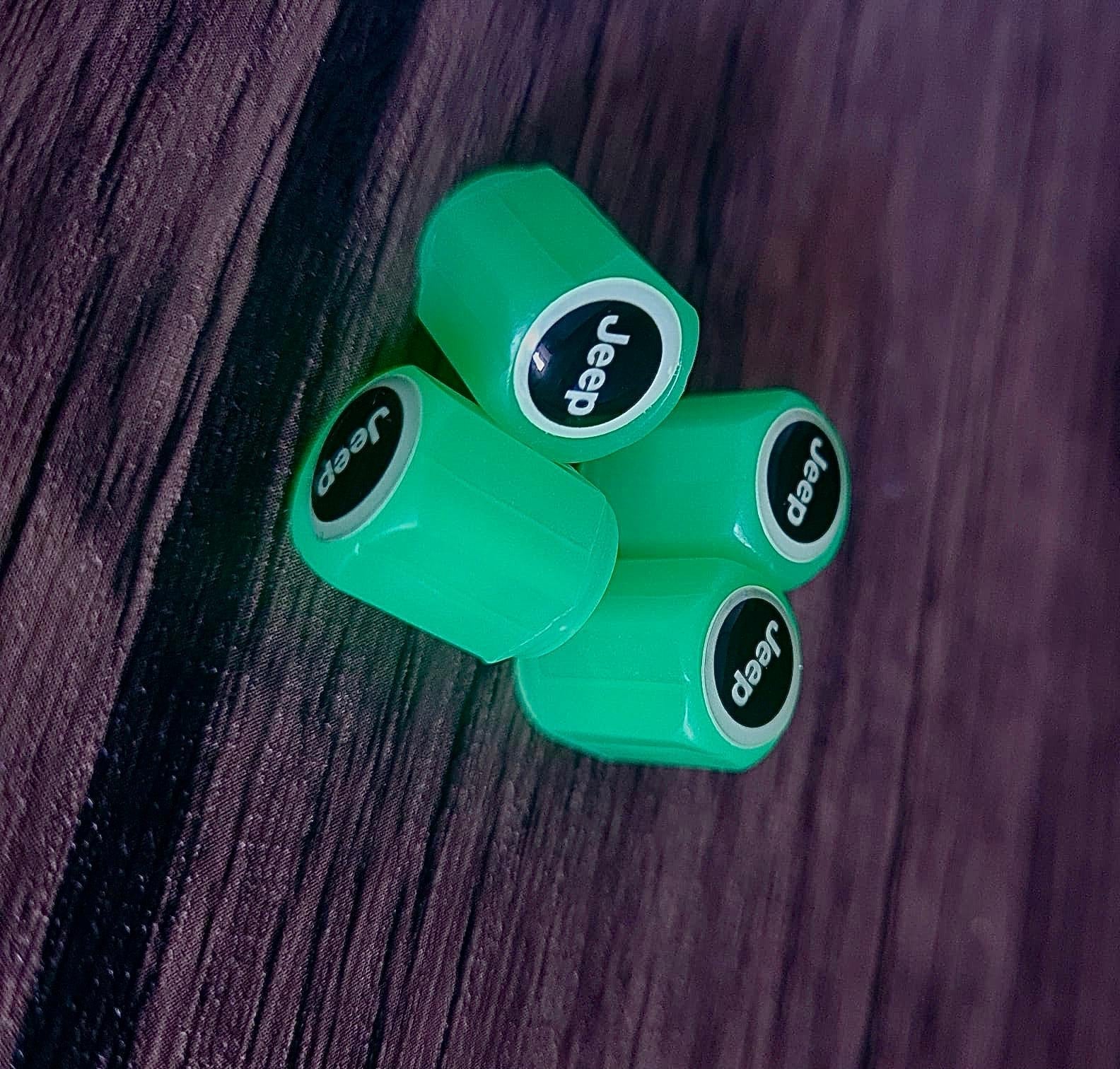 LED Glow-in-the-Dark Valve Caps – Style & Safety for Your Wheels