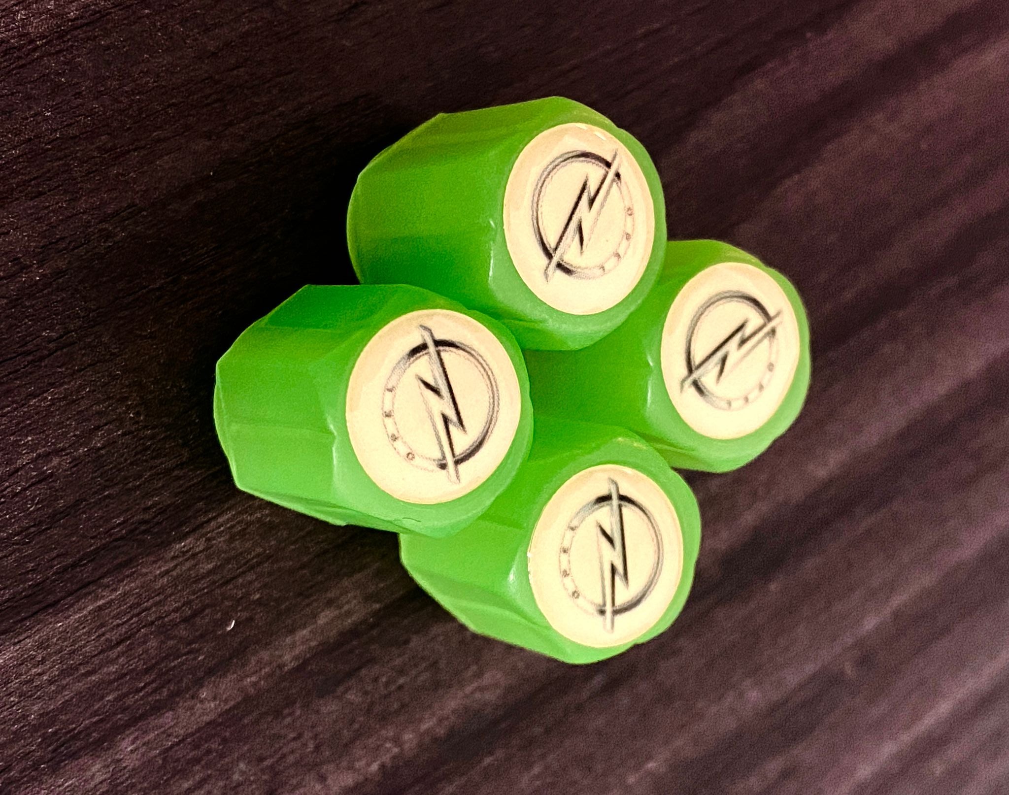 LED Glow-in-the-Dark Valve Caps – Style & Safety for Your Wheels