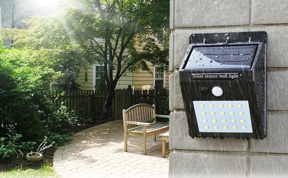 Solar Garden Lights – Set of 5 Weatherproof Pathway Lamps